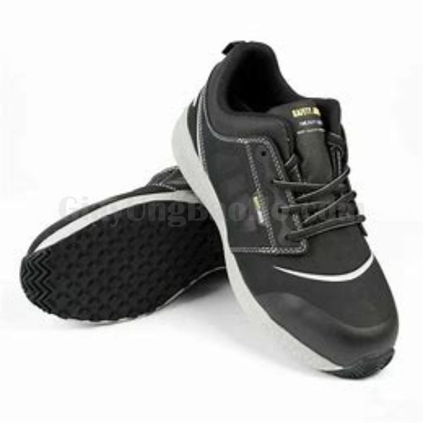 Giày bảo hộ Jogger Rocket Cổ Thấp Bền Và Chất - GGCA00022 1 Giày Bảo Hộ Jogger