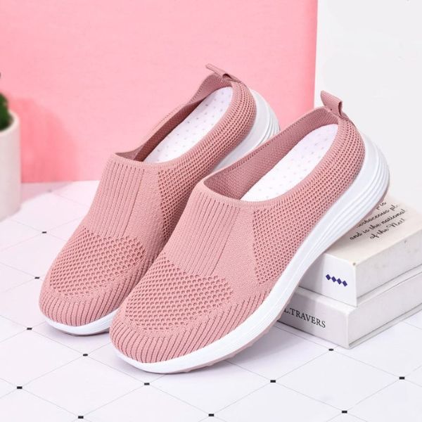 5 Gợi Ý Để Lựa Chọn Giày Vải Nữ Thời Trang Dễ Dàng 3 Giày Vải Nữ Thời Trang Hiện Đại