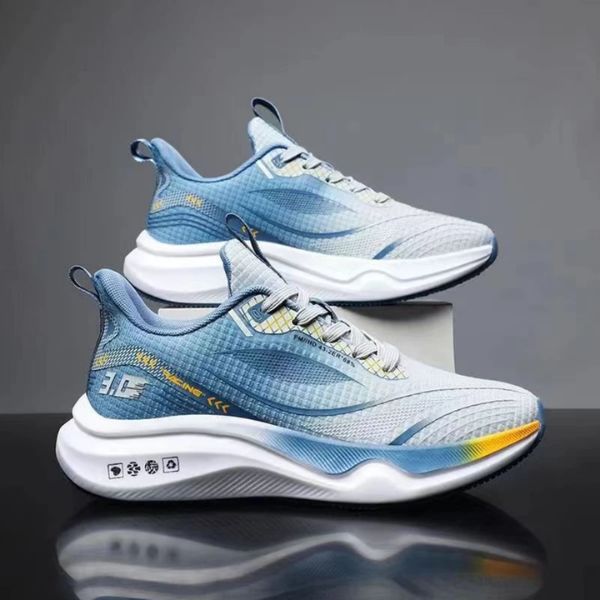Giày Thể Thao Đạt Chuẩn Xanh Trắng 