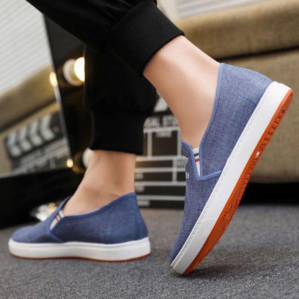 Top 3 Cách Chọn Giày Vải Nam Bền Bỉ Trên Thị Trường Hiện Nay 2 Giày Vải Nam Bền Bỉ Hiệu Quả