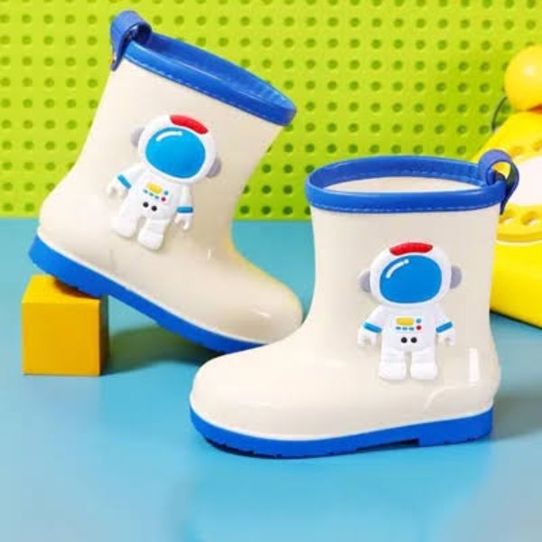 Ủng Trẻ Em Chống Trượt Bảo Vệ Bé An Toàn Khi Đi Mưa - GUTEQ00080 4 Ủng Trẻ Em Chống Trượt An Toàn Đi Mưa